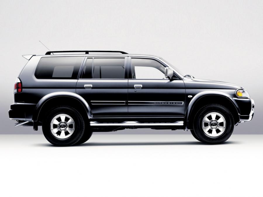  Mitsubishi Pajero Sport 2005 года  (фото 16 из 18)